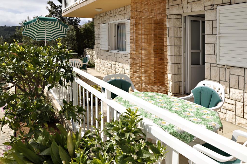 San Rocco Lumbarda Hotel Exterior photo