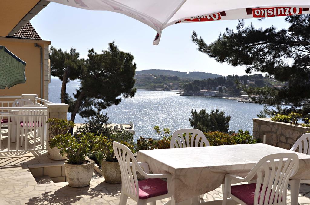 San Rocco Lumbarda Hotel Exterior photo